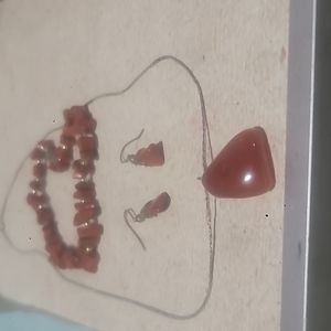 A put together set of red agate Jewelry A necklace, earrings, and bracelet ✨️